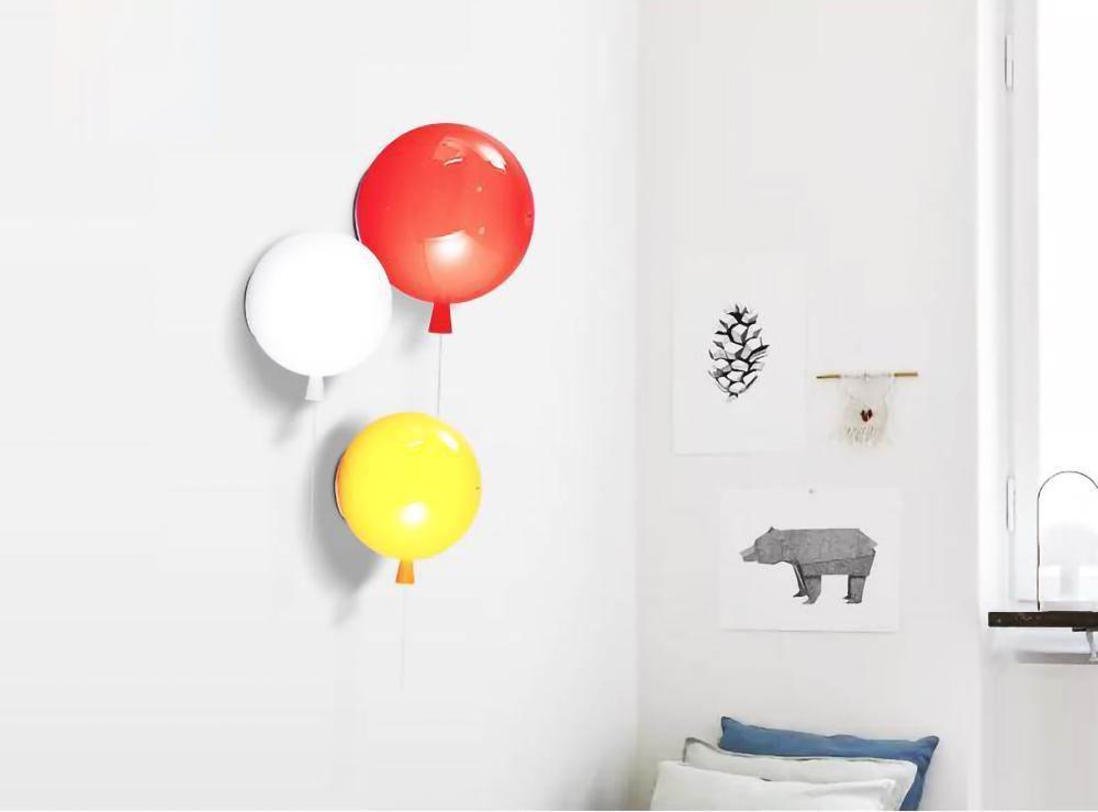 Kiri radosny żyrandol balonowy z plastiku do montażu ściennego