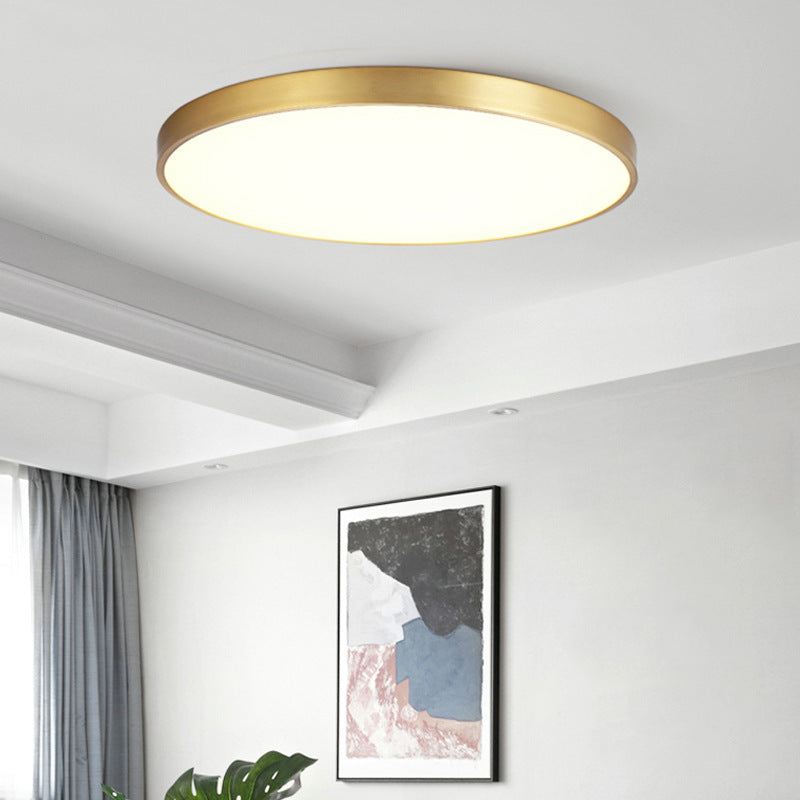 Arisha nordycka lampa sufitowa LED złota kula, metal i