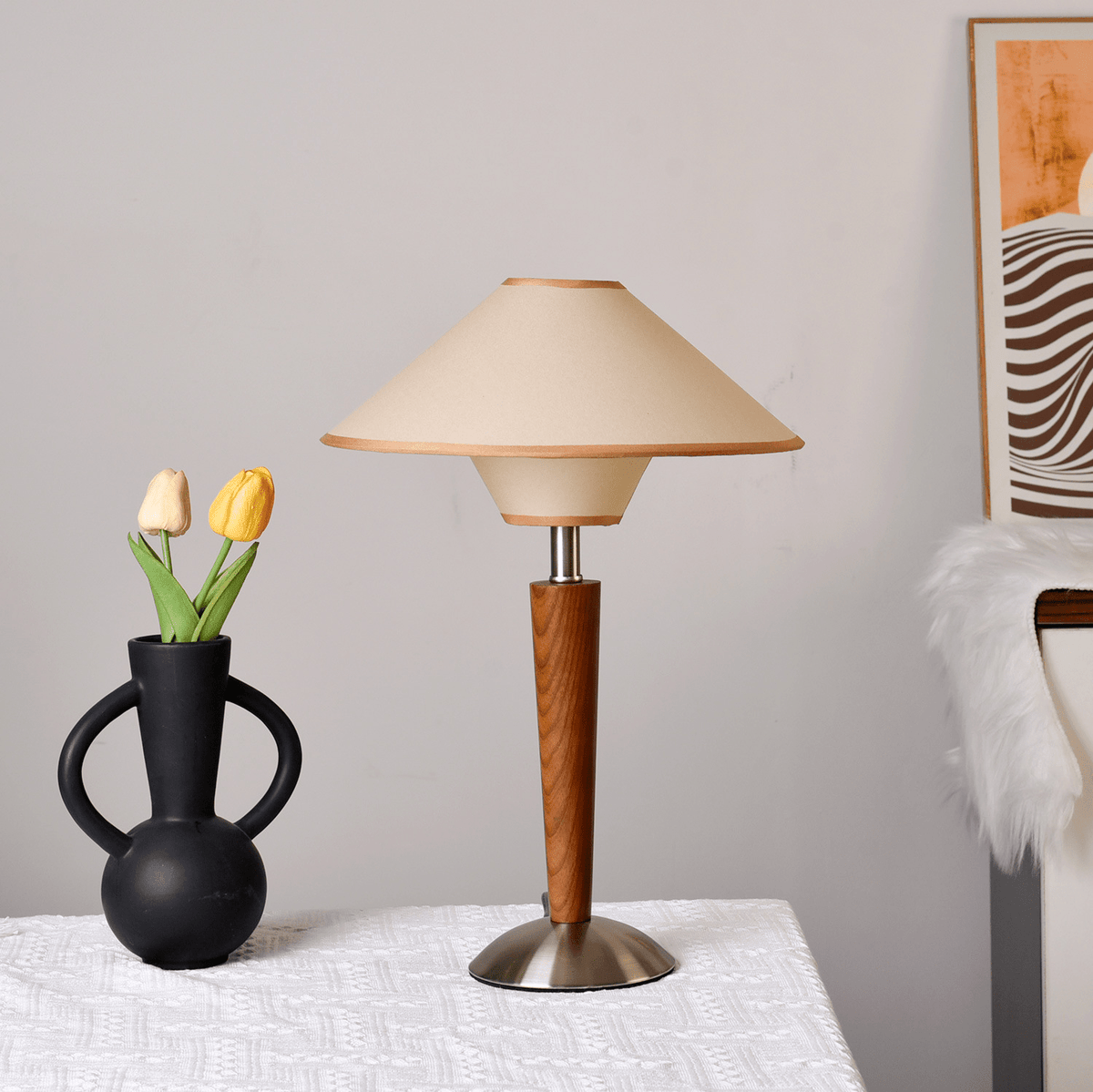 Lampa stołowa Talonwood drewniana