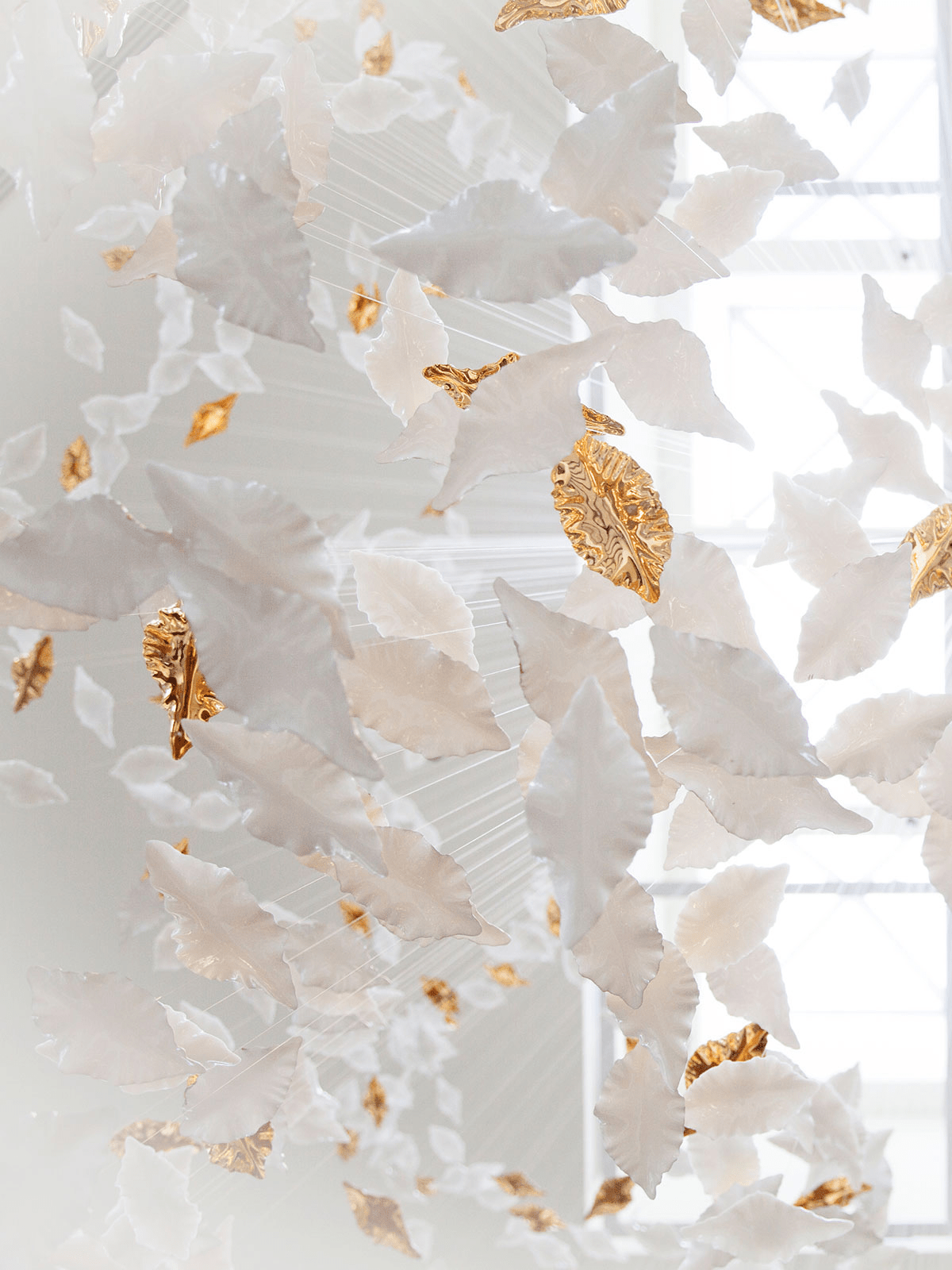 Folia Leaf Twisted Sculptural Customize żyrandol