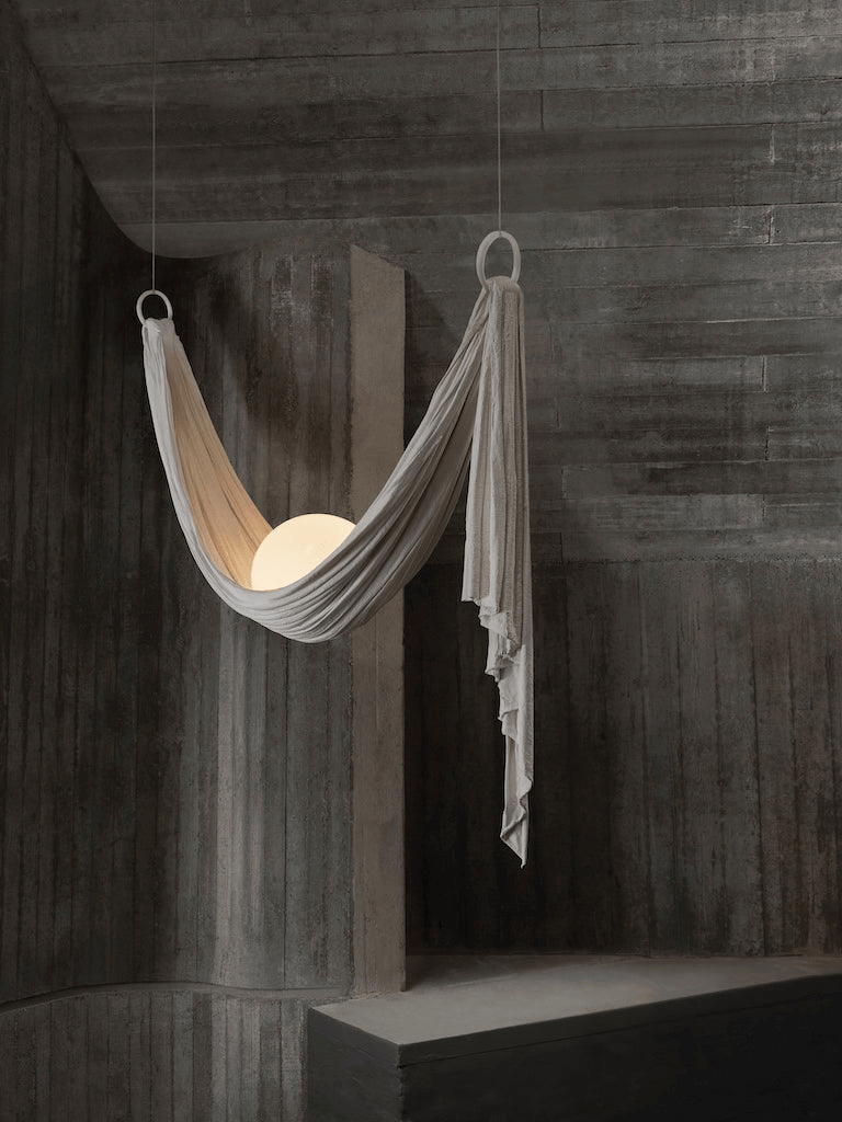 Serelia wisząca lampa sufitowa z tkaniną w stylu zasłony