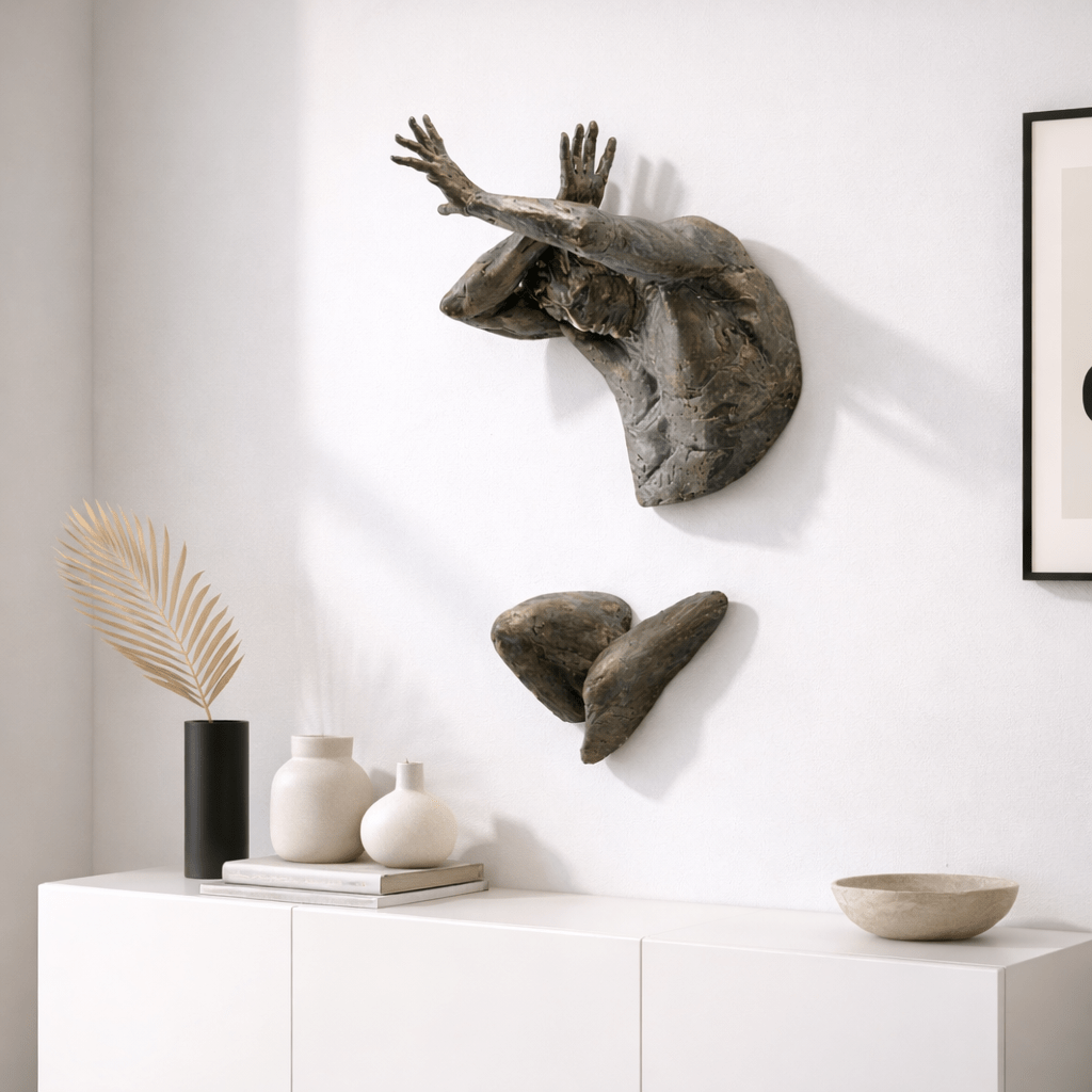 Rzeźba ścienna Morvayne z dynamicznego zbioru Human Sculpture