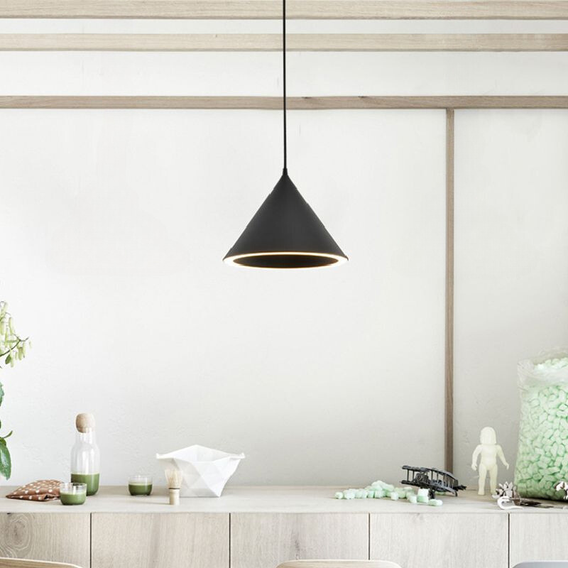 Aria wisząca lampa LED o kształcie lejka z barwnym światłem