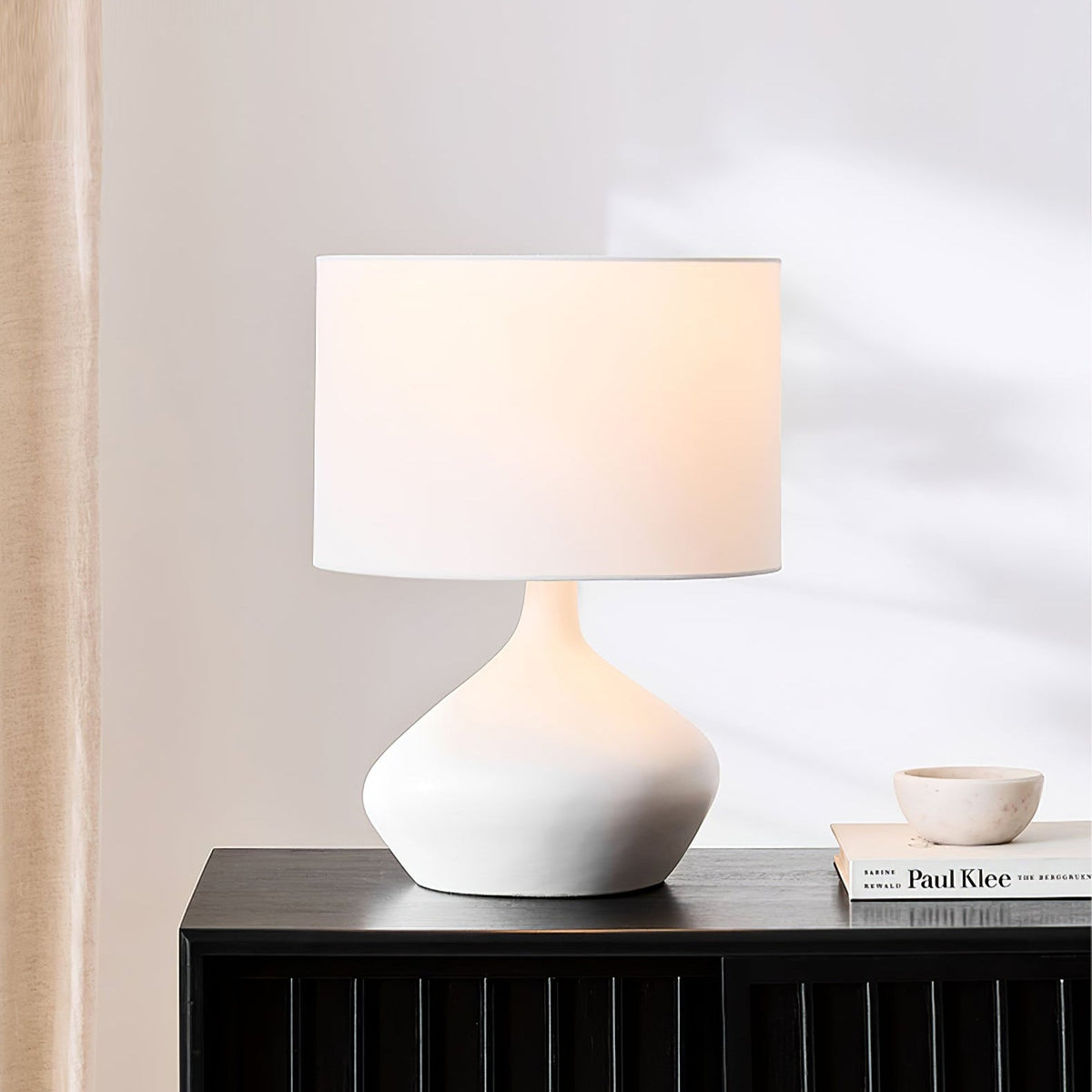 Jean nowoczesna lampa stołowa z ceramiki
