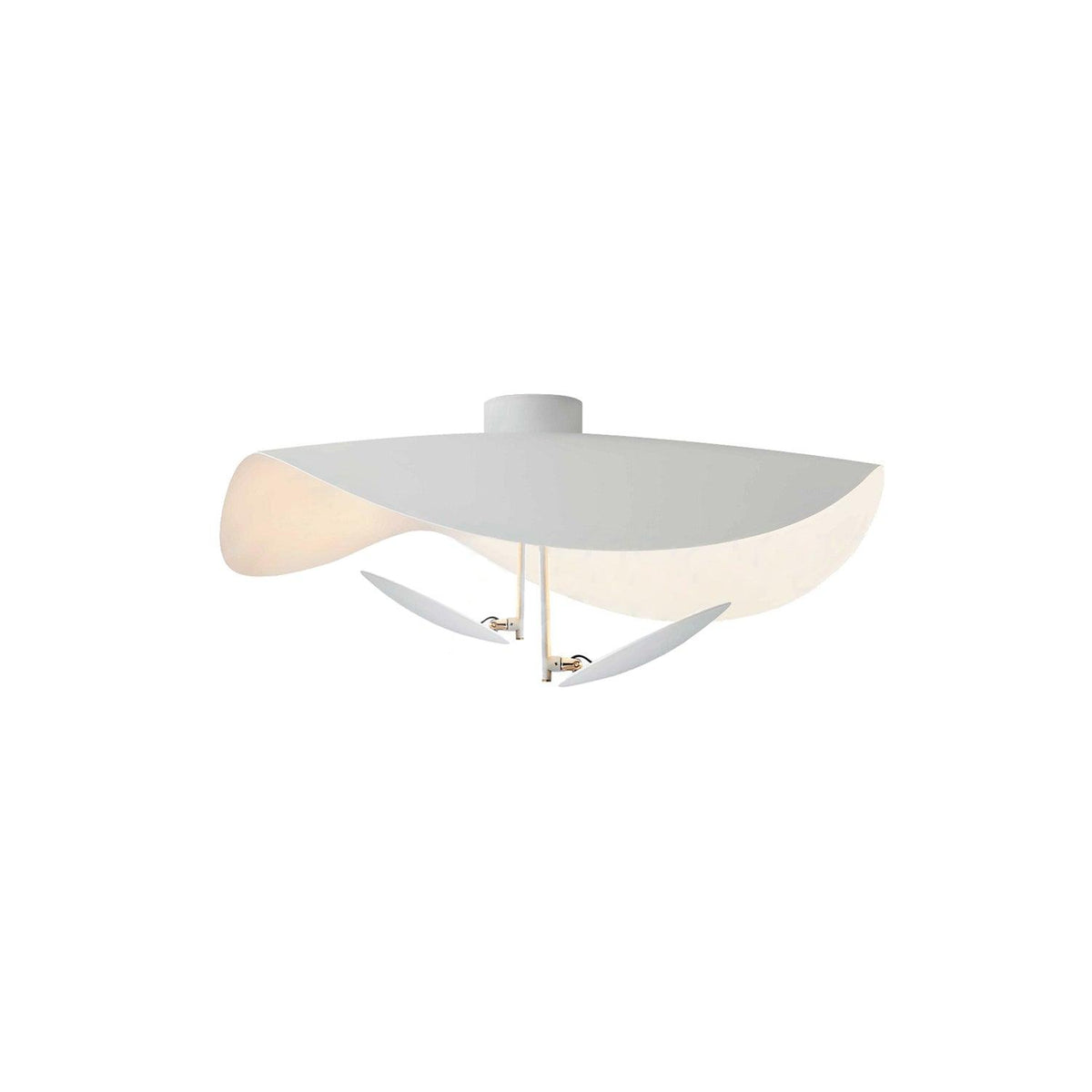 Lampa sufitowa Solara z wygiętym abażynem i złotym wnętrzem