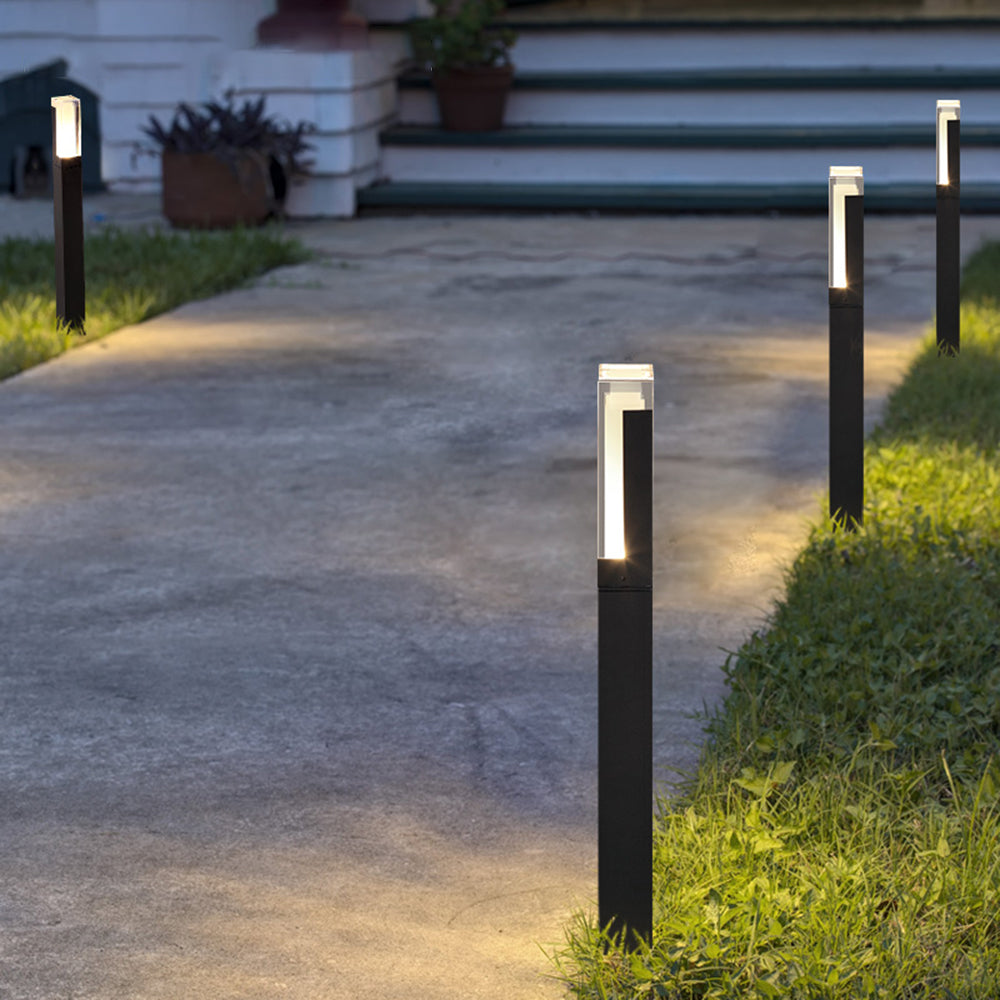 Ray nowoczesna zewnętrzna lampa ścieżkowa w kształcie prostokątnego słupa zasilana energią słoneczną, czarna