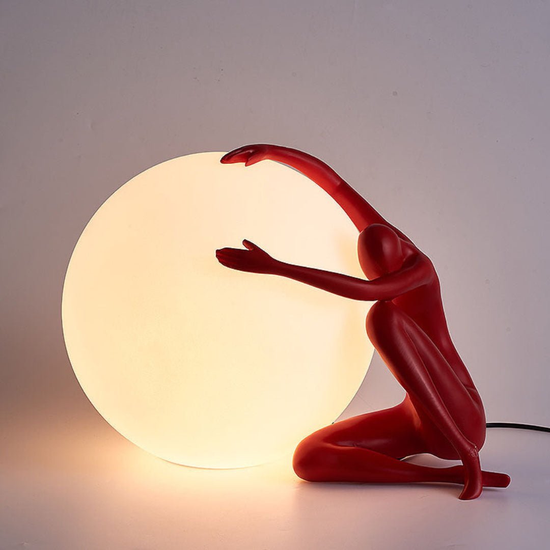 Cosmo Humanoid Ball Holding Lampa Stołowa