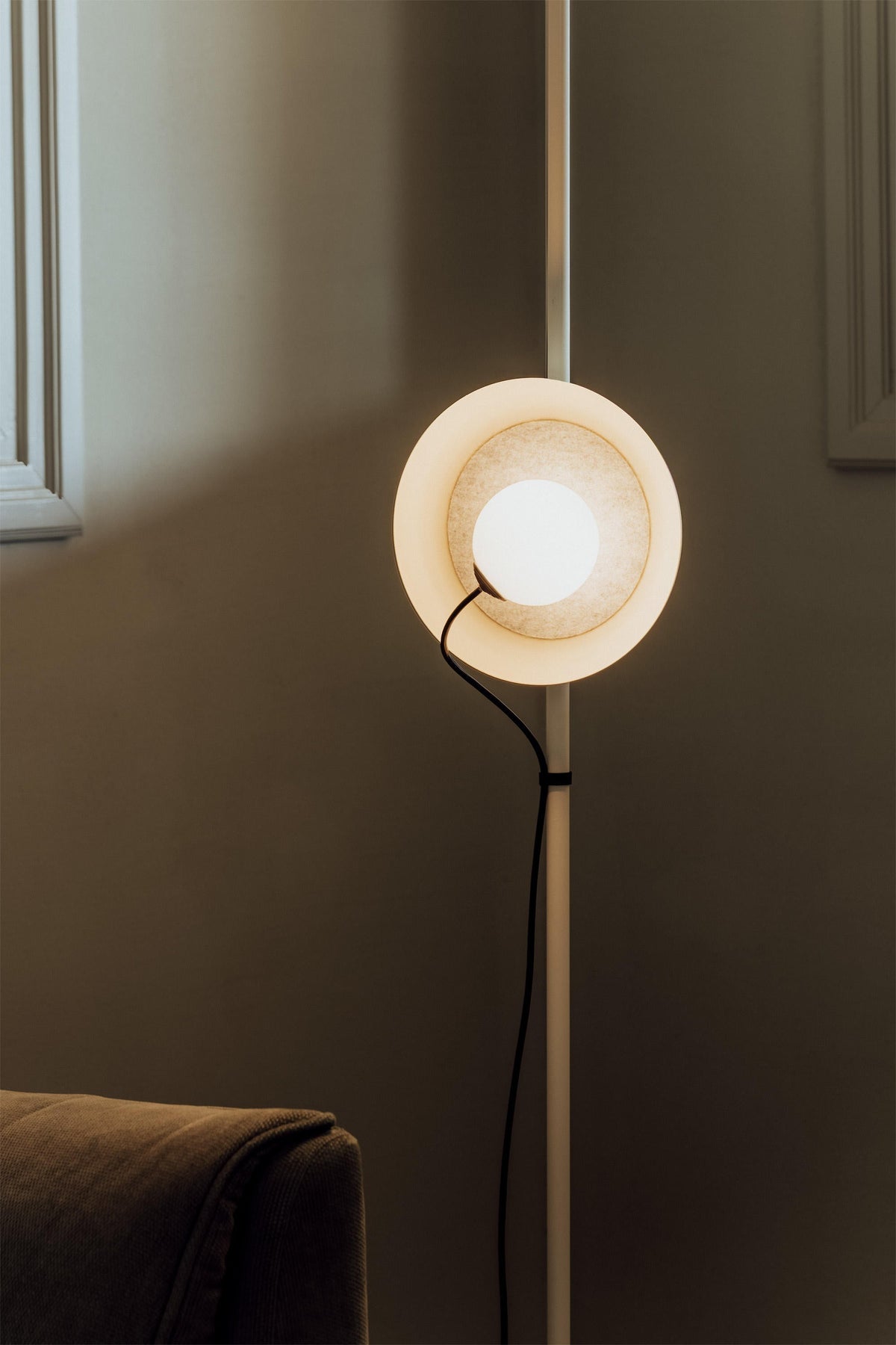 Acoustic lampa stojąca