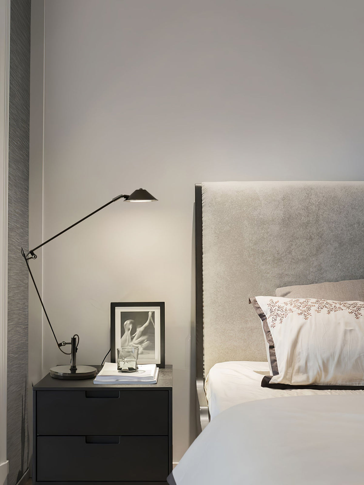 Lampa stołowa Quden Minimalistic do pracy biurowej