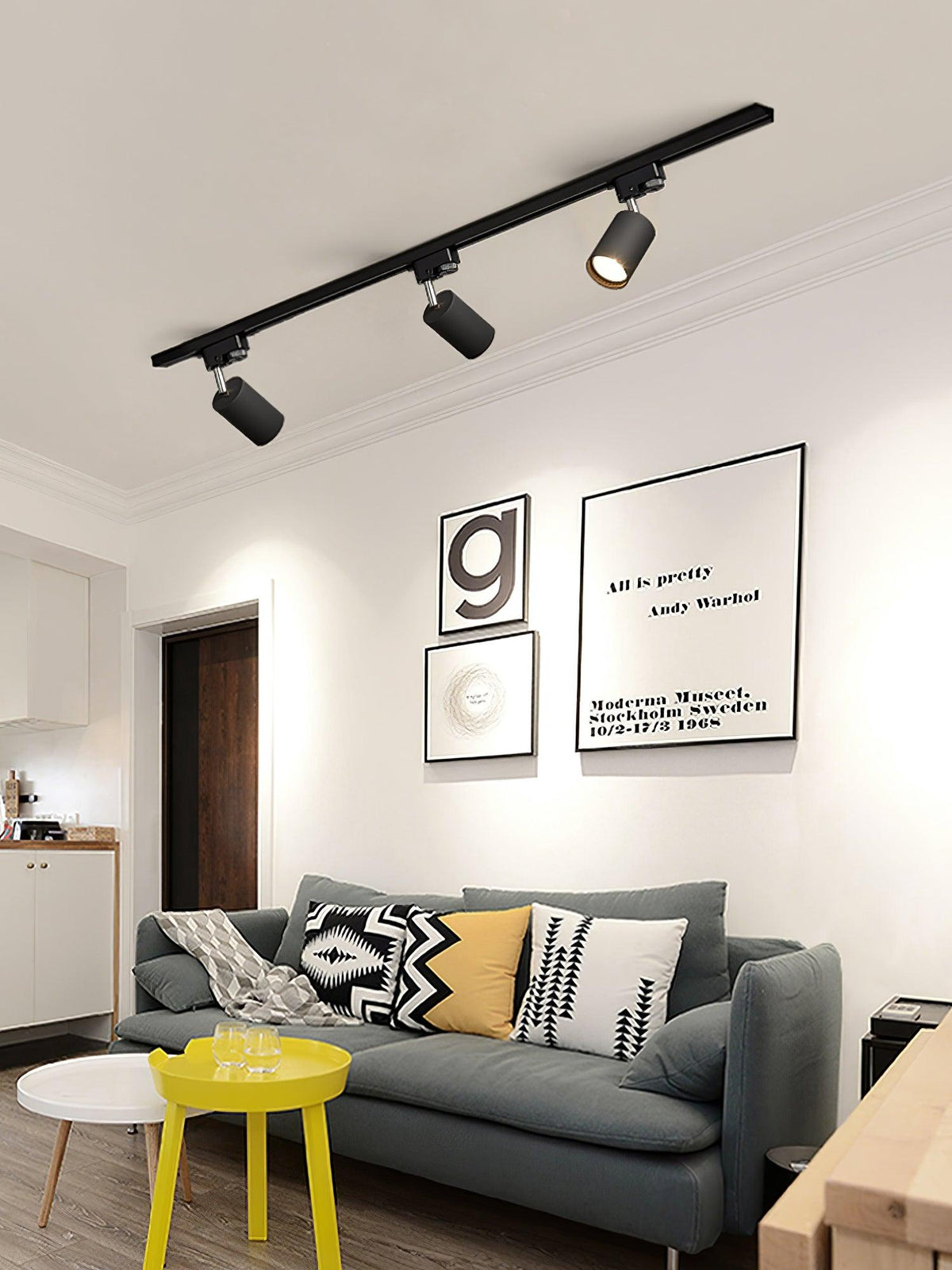 Reneaya regulowalna lampa sufitowa z cylindrami LED