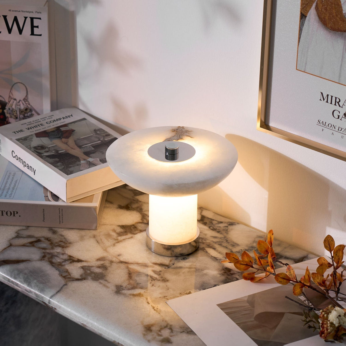 Lampa stołowa Eurnoran w kształcie grzybka z alabastrem