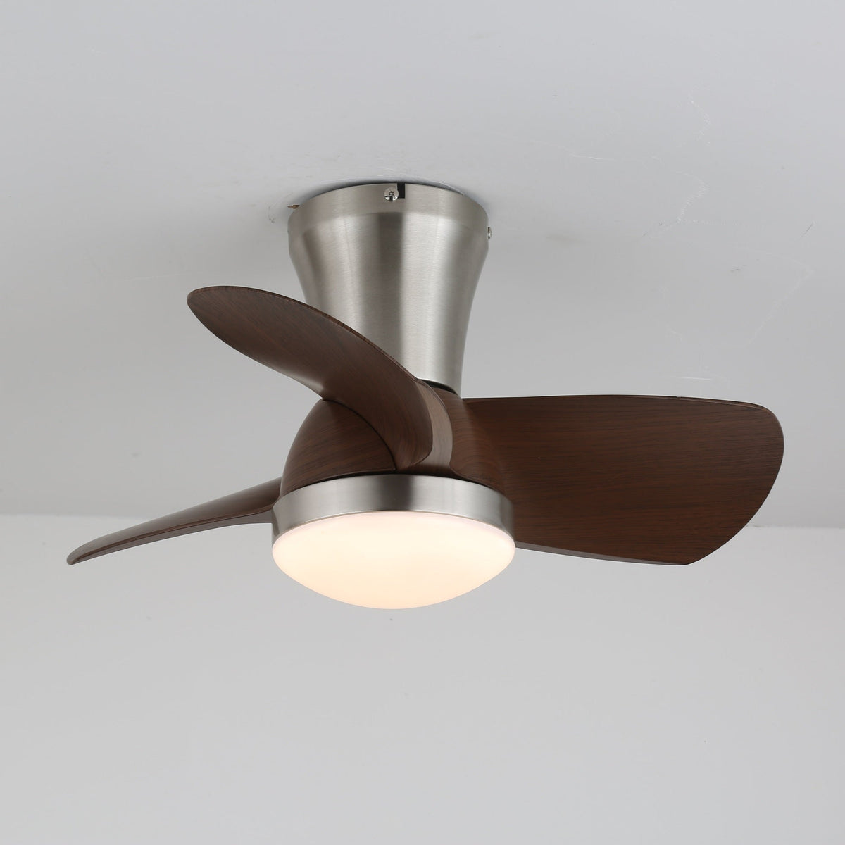Deynor nowoczesna lampa sufitowa z wentylatorem drewniana