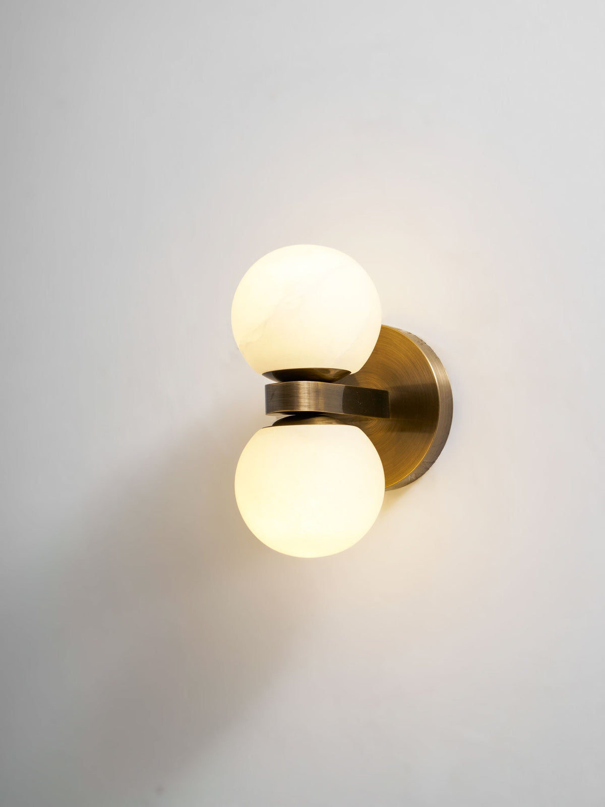 Lumenor Alabaster Celestia Orb kinkiet