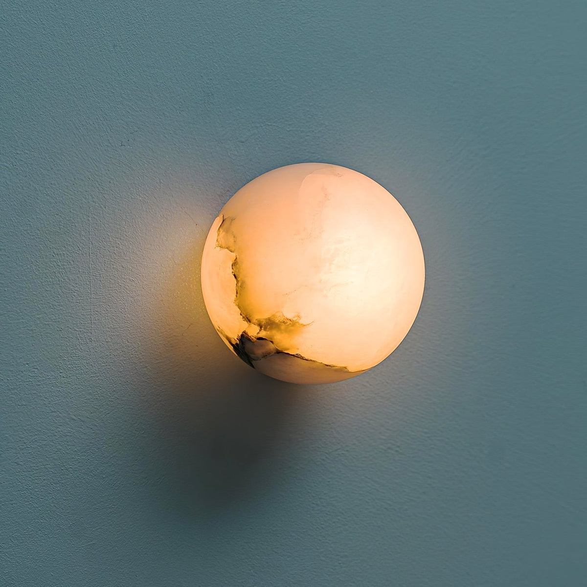 Lynq Alabaster Mini Orb kinkiet