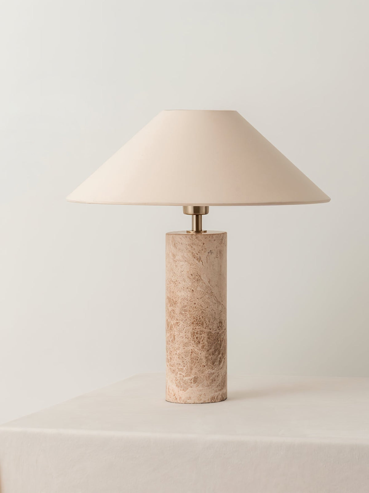 Lampa stołowa Peterielle nowoczesna ze marmuru