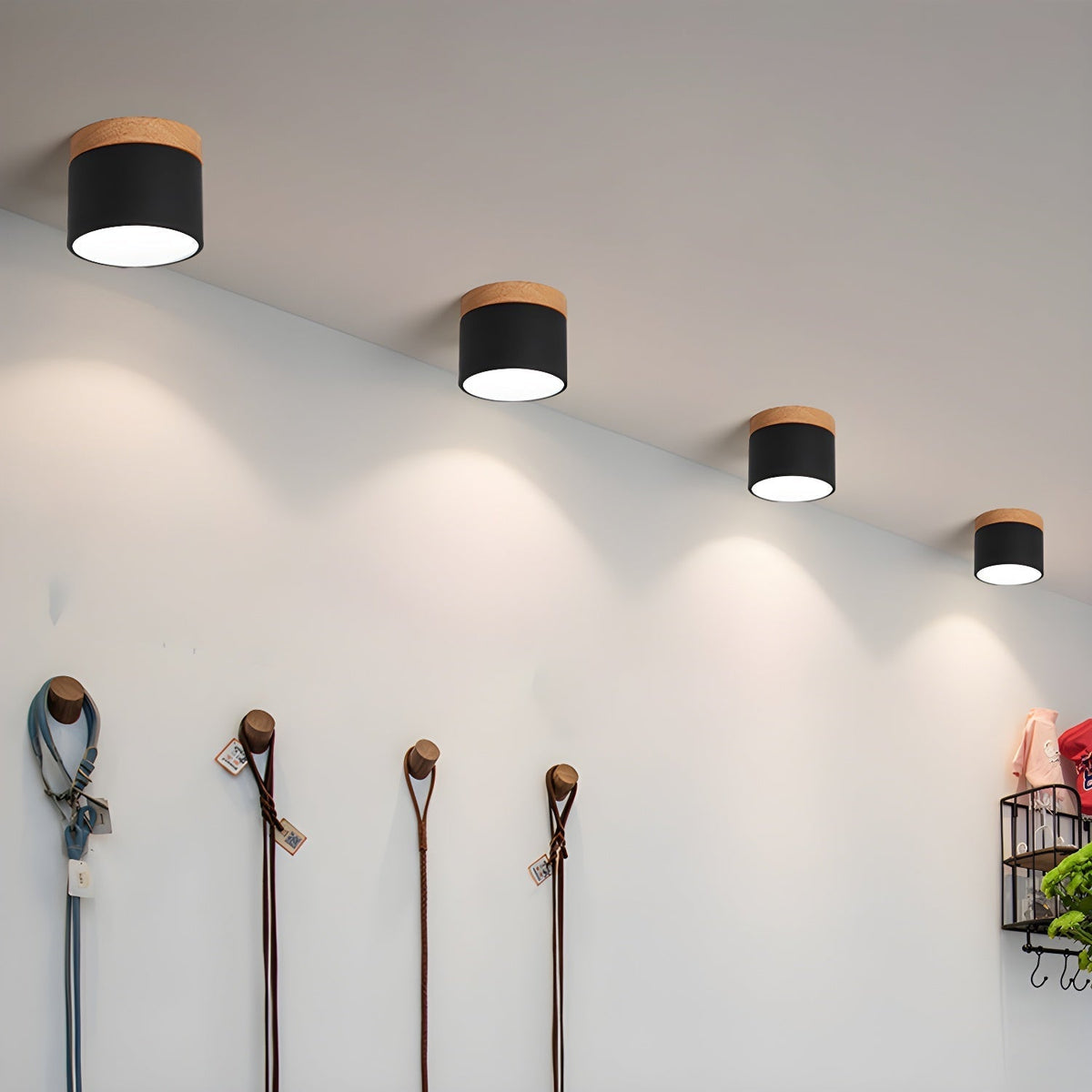 Caveleth nowoczesna lampa sufitowa montowana bezpośrednio z drewnianą powierzchnią
