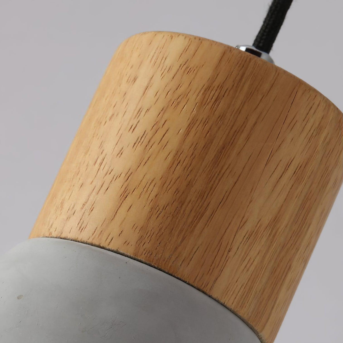 Concretis przemysłowa lampa wisząca z cementu