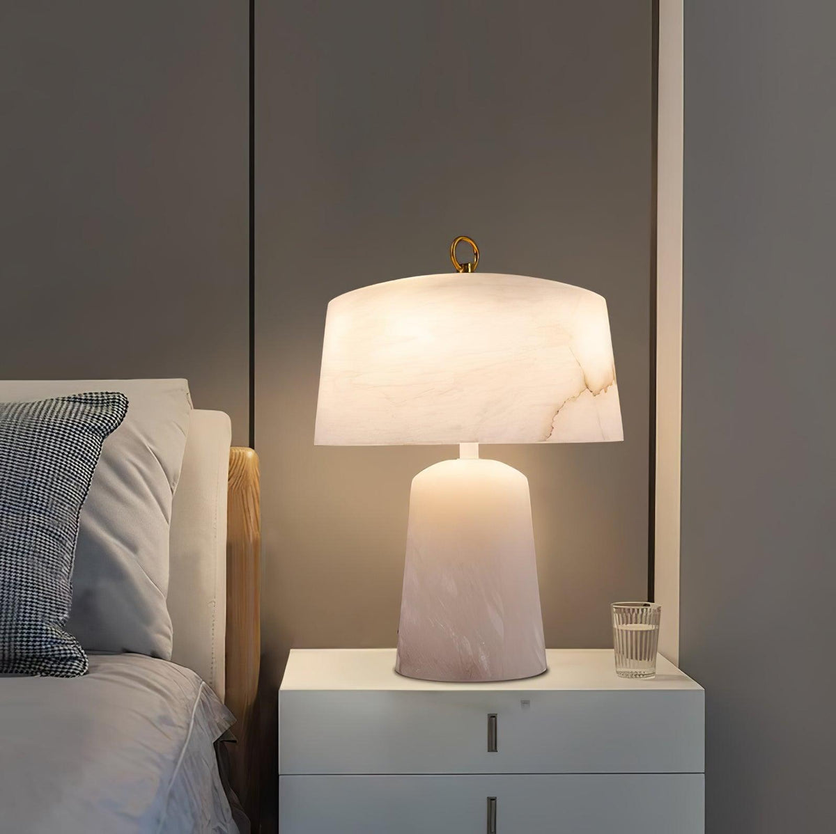 Eurvynyra stołowa lampa ze szkła alabastrowego