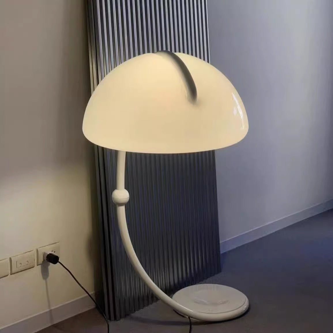 Valmere Arc kopuła lampa stojąca