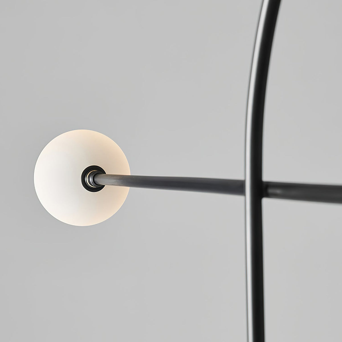 Zanoril rzeźbiarska lampa stojąca