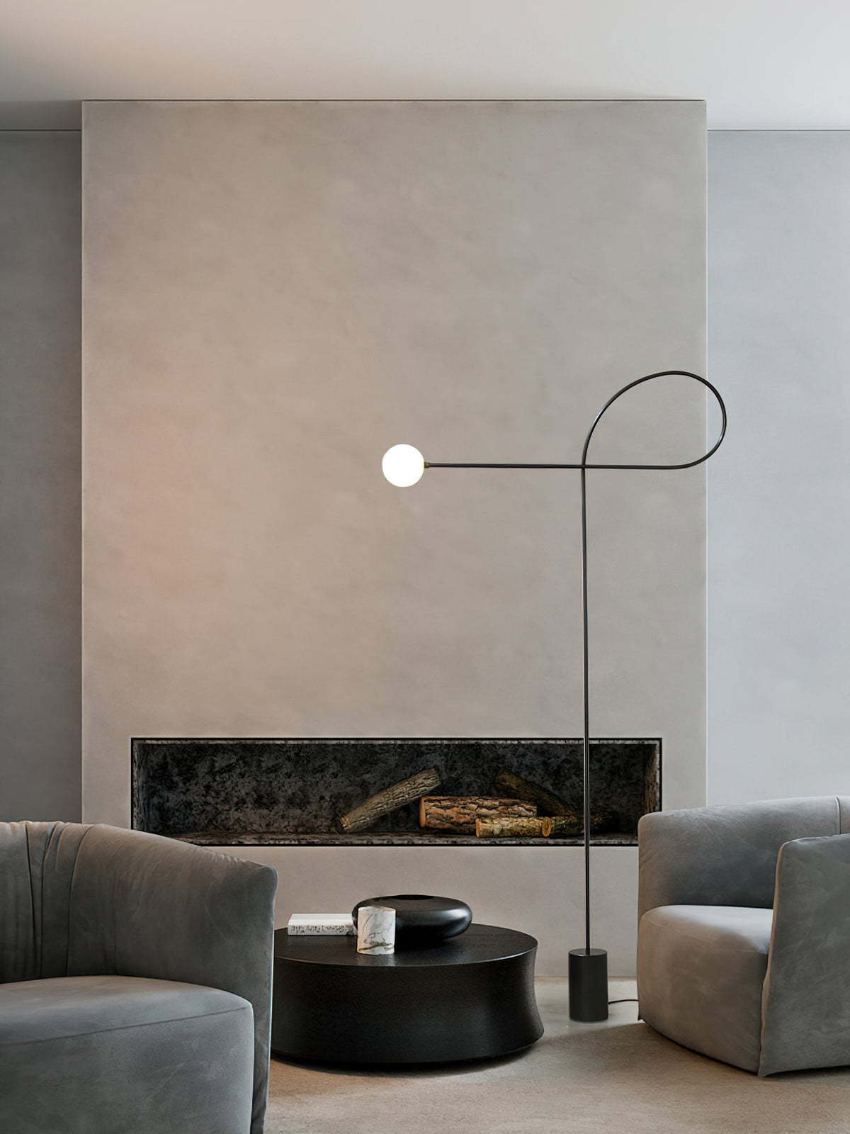 Zanoril rzeźbiarska lampa stojąca