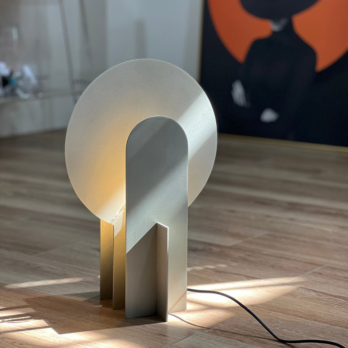 Solvique Arch Marble lampa stołowa