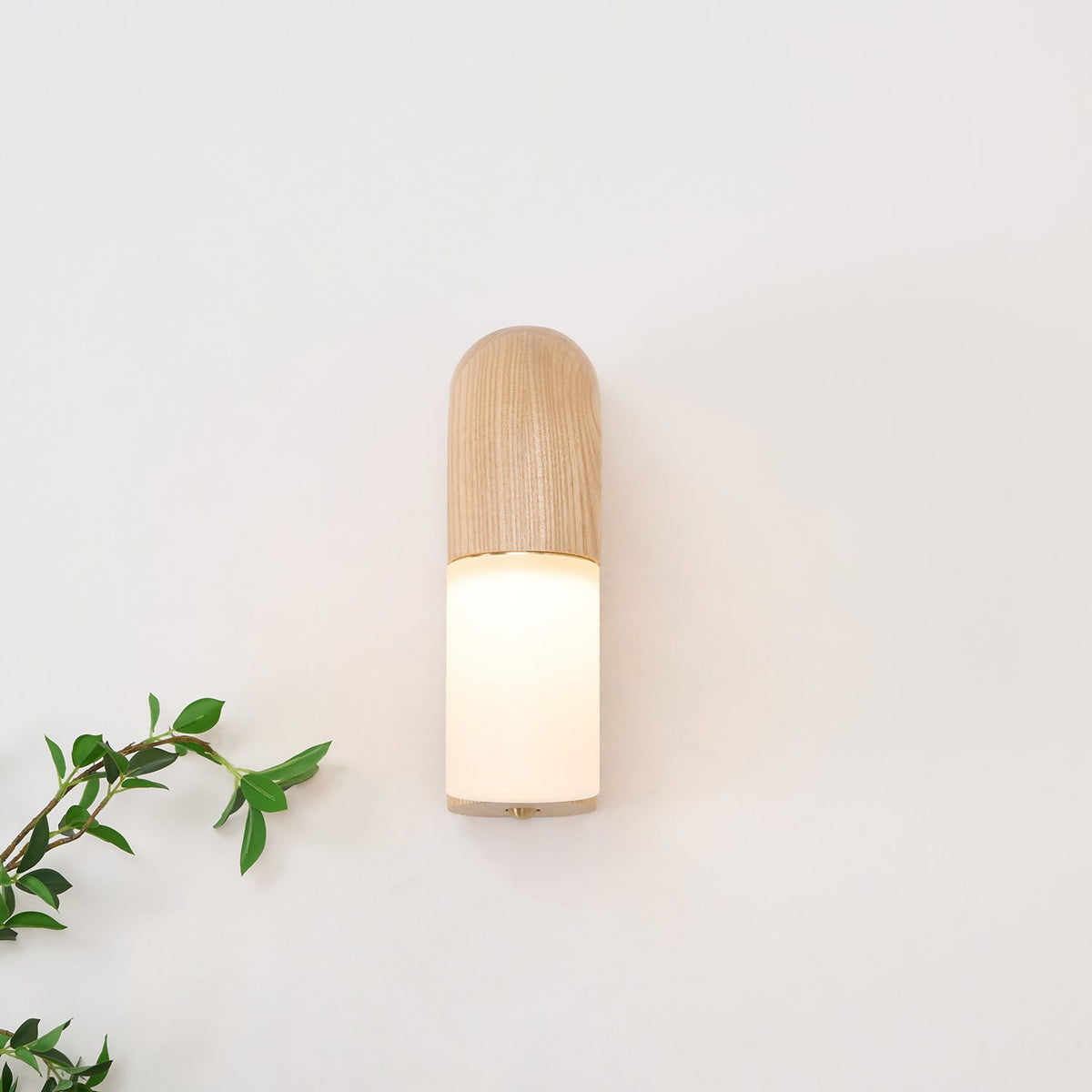 Cielum minimalistyczny kinkiet ze szkła
