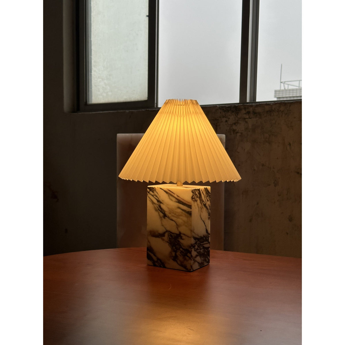 Lampa stołowa Orelaneria