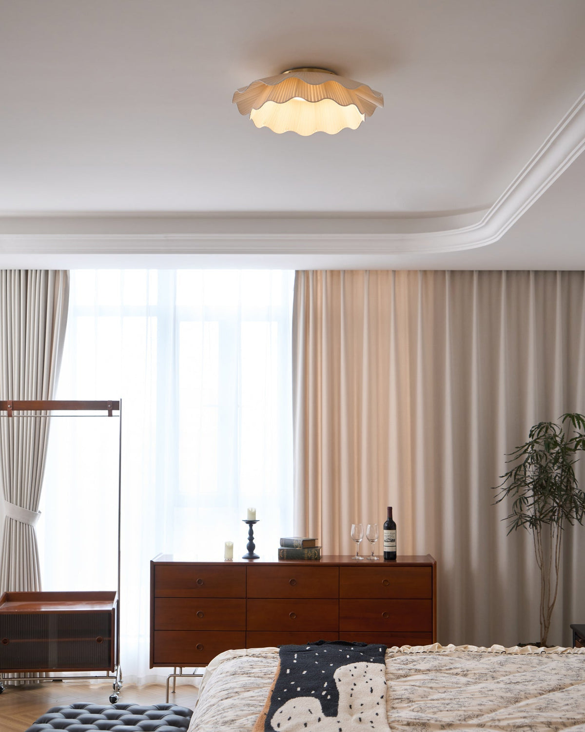 Mylirira Premium Elegance Wave mosiądz lampa sufitowa z tkaniny