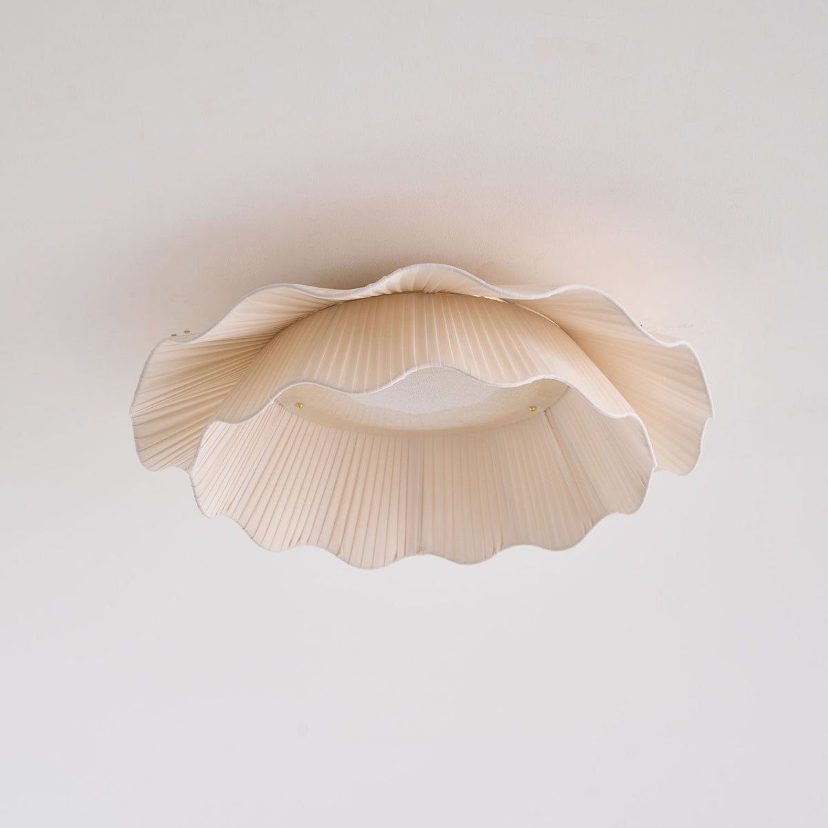 Mylirira Premium Elegance Wave mosiądz lampa sufitowa z tkaniny