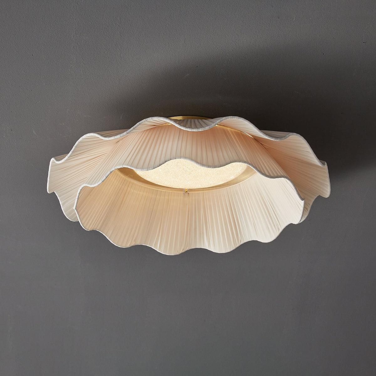 Mylirira Premium Elegance Wave mosiądz lampa sufitowa z tkaniny