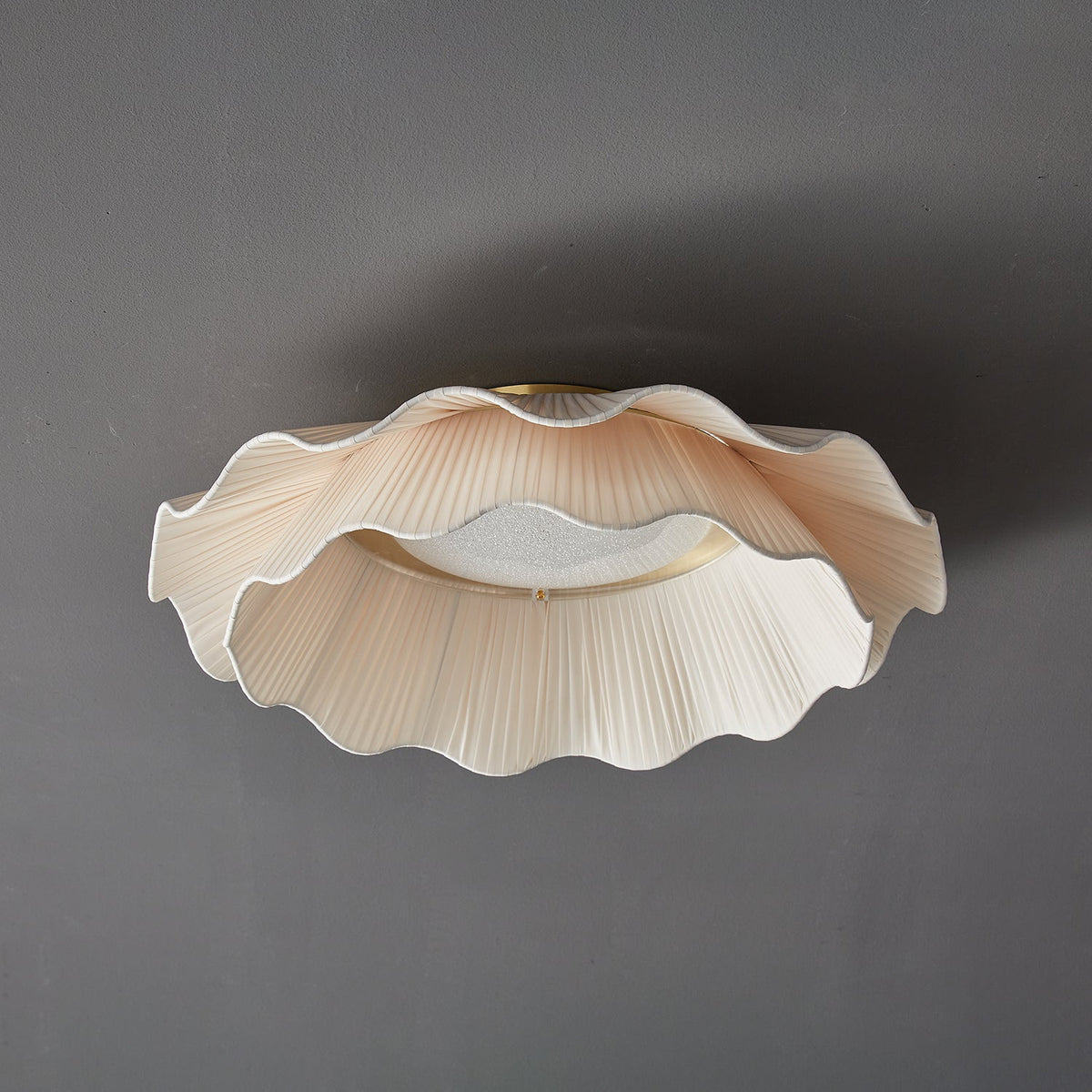 Mylirira Premium Elegance Wave mosiądz lampa sufitowa z tkaniny