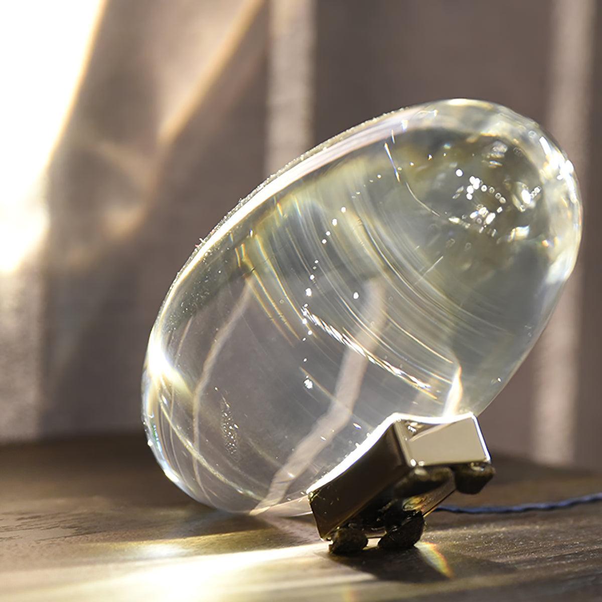 Solarece minimalistyczna lampa stołowa ze szkła