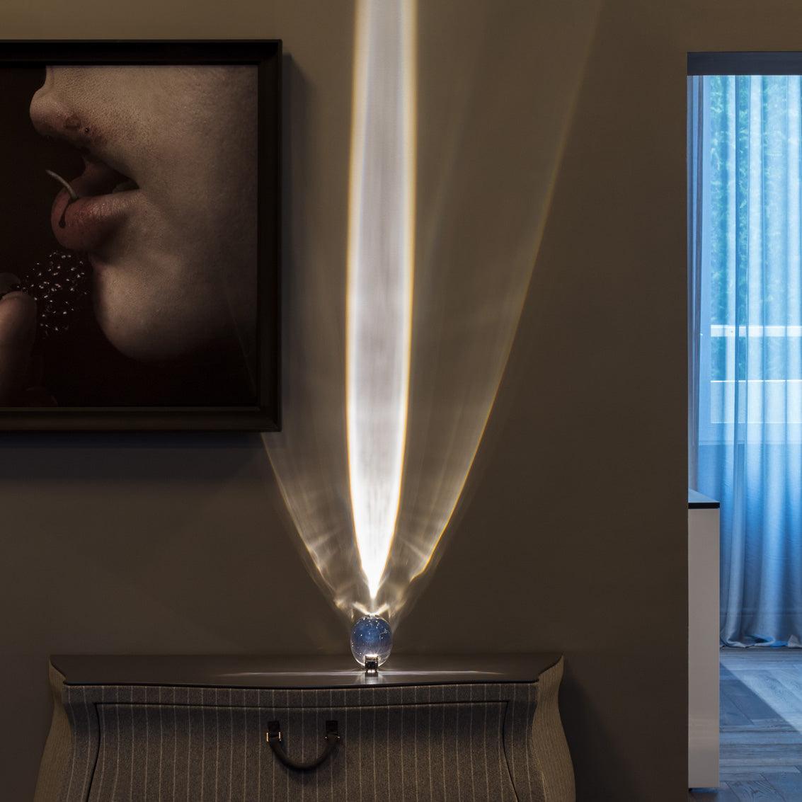 Solarece minimalistyczna lampa stołowa ze szkła