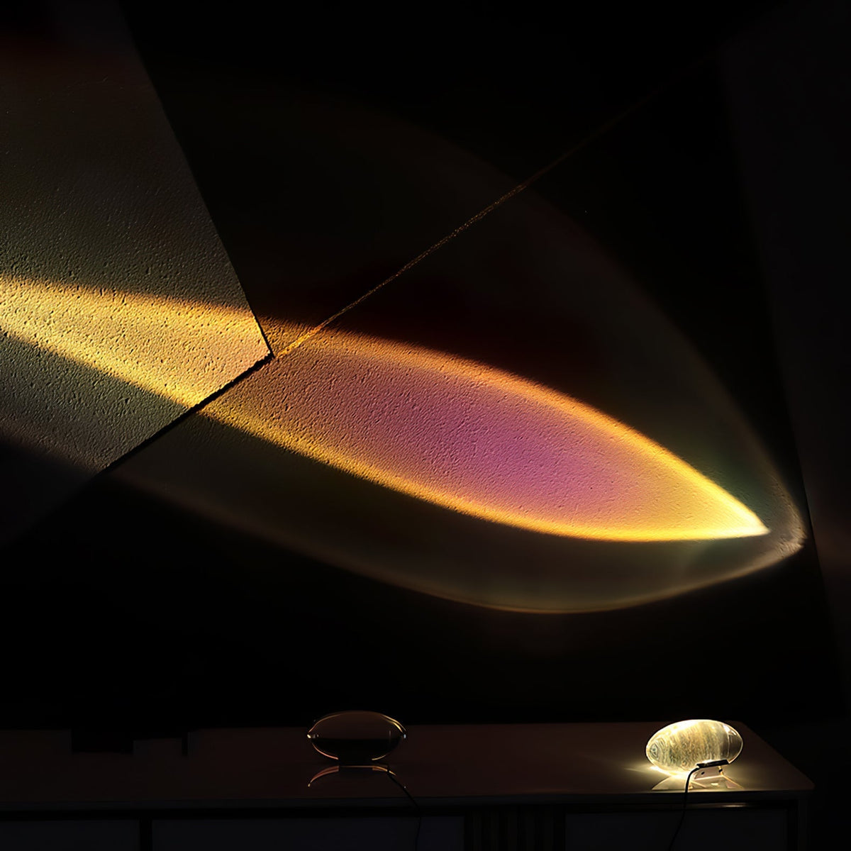 Solarece minimalistyczna lampa stołowa ze szkła