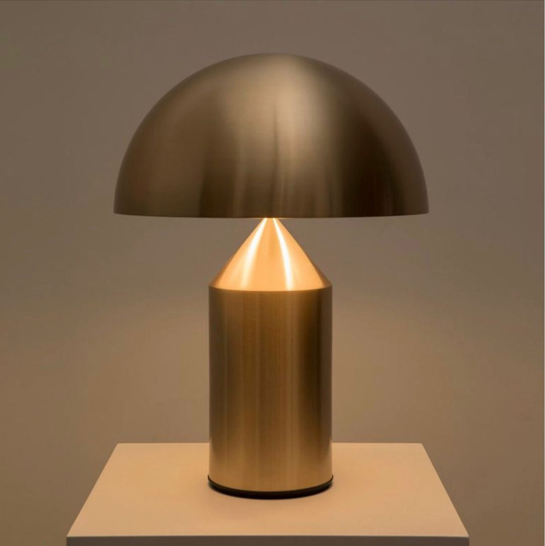 Selisina minimalistyczna lampa stołowa o stylu przemysłowym