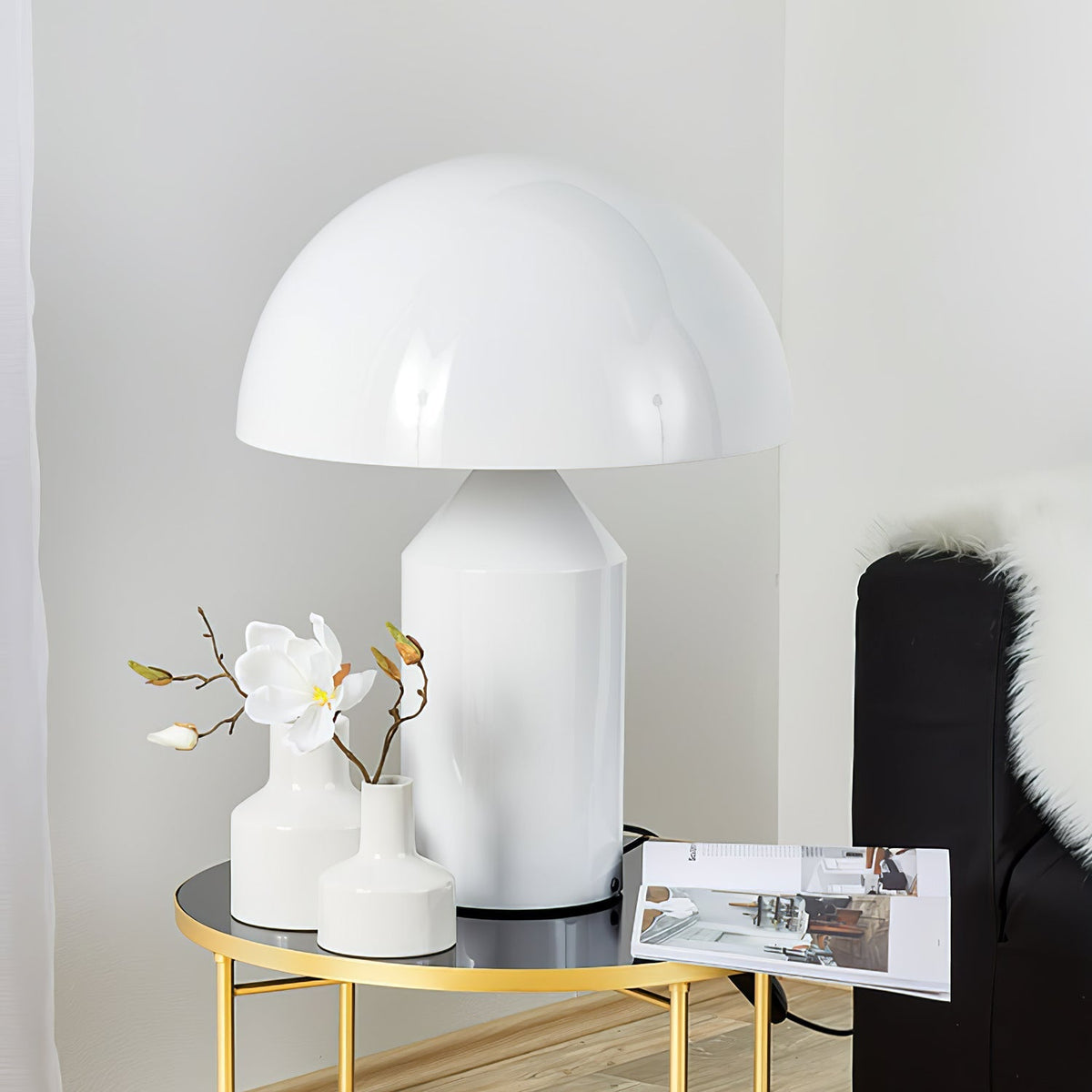 Selisina minimalistyczna lampa stołowa o stylu przemysłowym