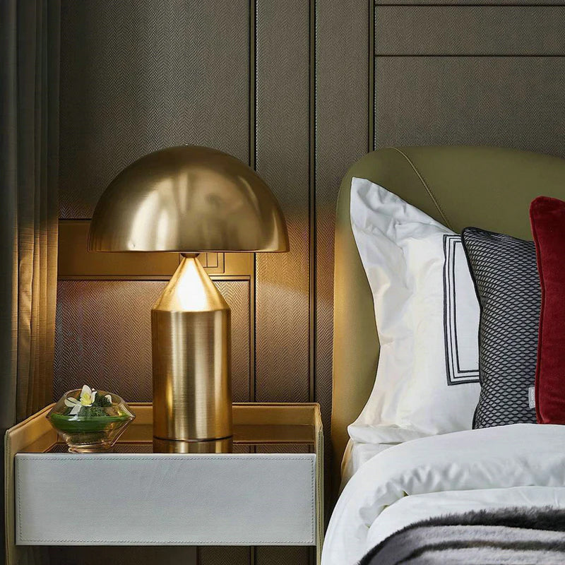 Selisina minimalistyczna lampa stołowa o stylu przemysłowym
