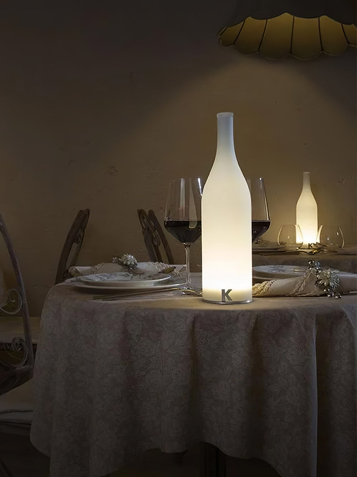 Lampa stołowa Vino z wbudowaną baterią