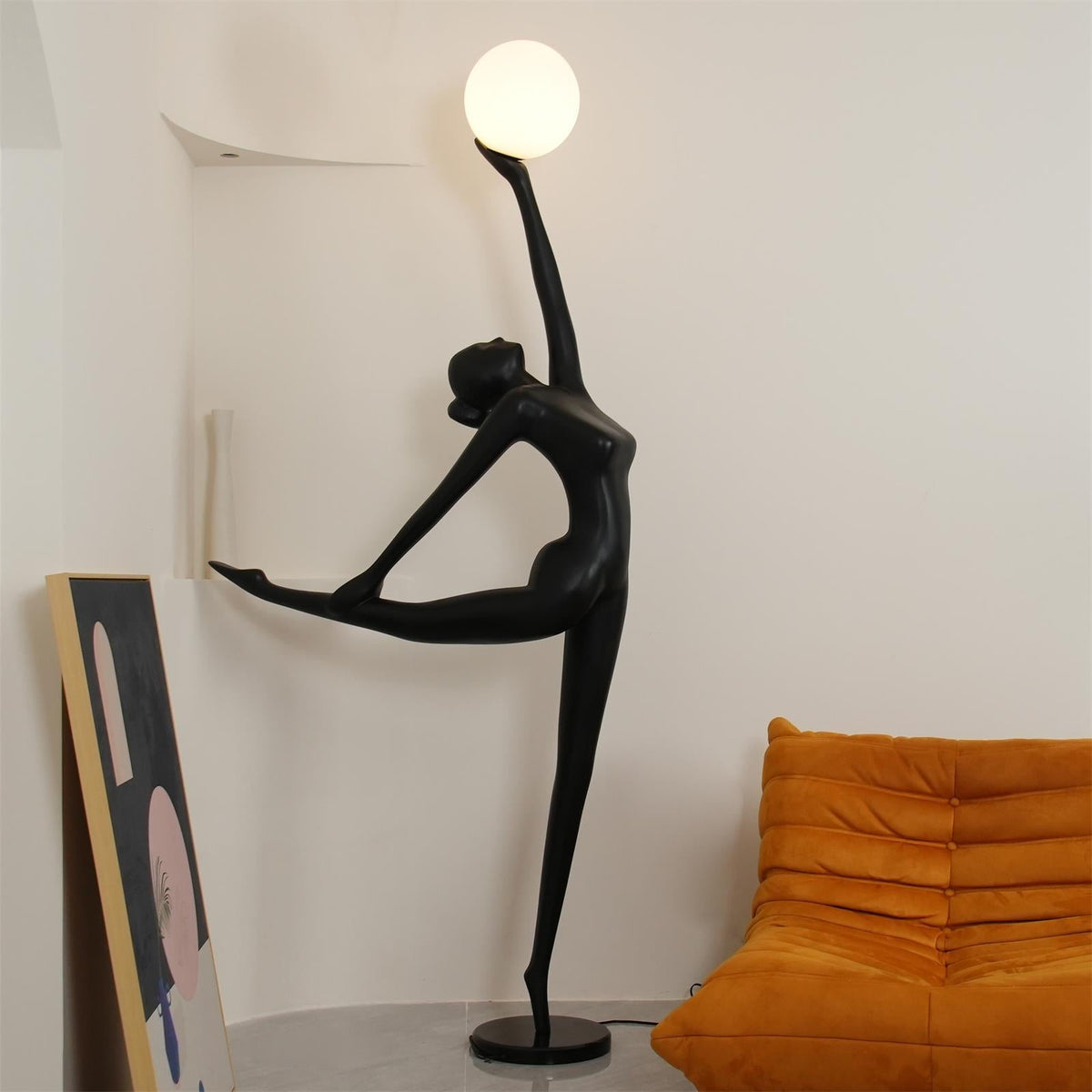 Ballerina lampa stojąca