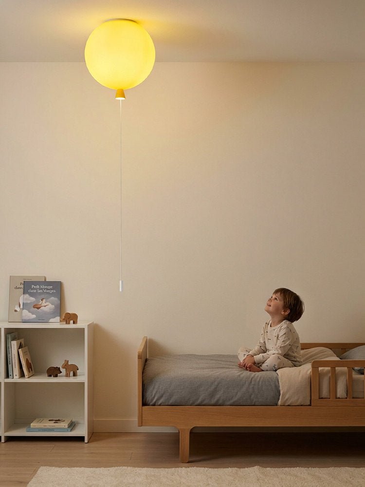 Maisie nowoczesna lampa sufitowa ze szkła w kształcie balona