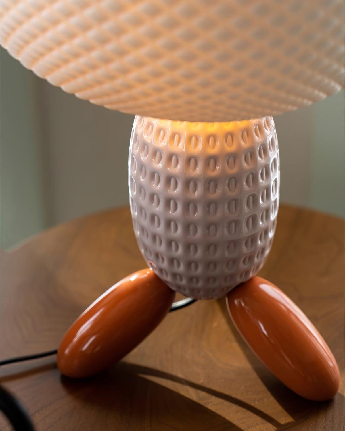 Eirarielle nowoczesna lampa stołowa ze szkła