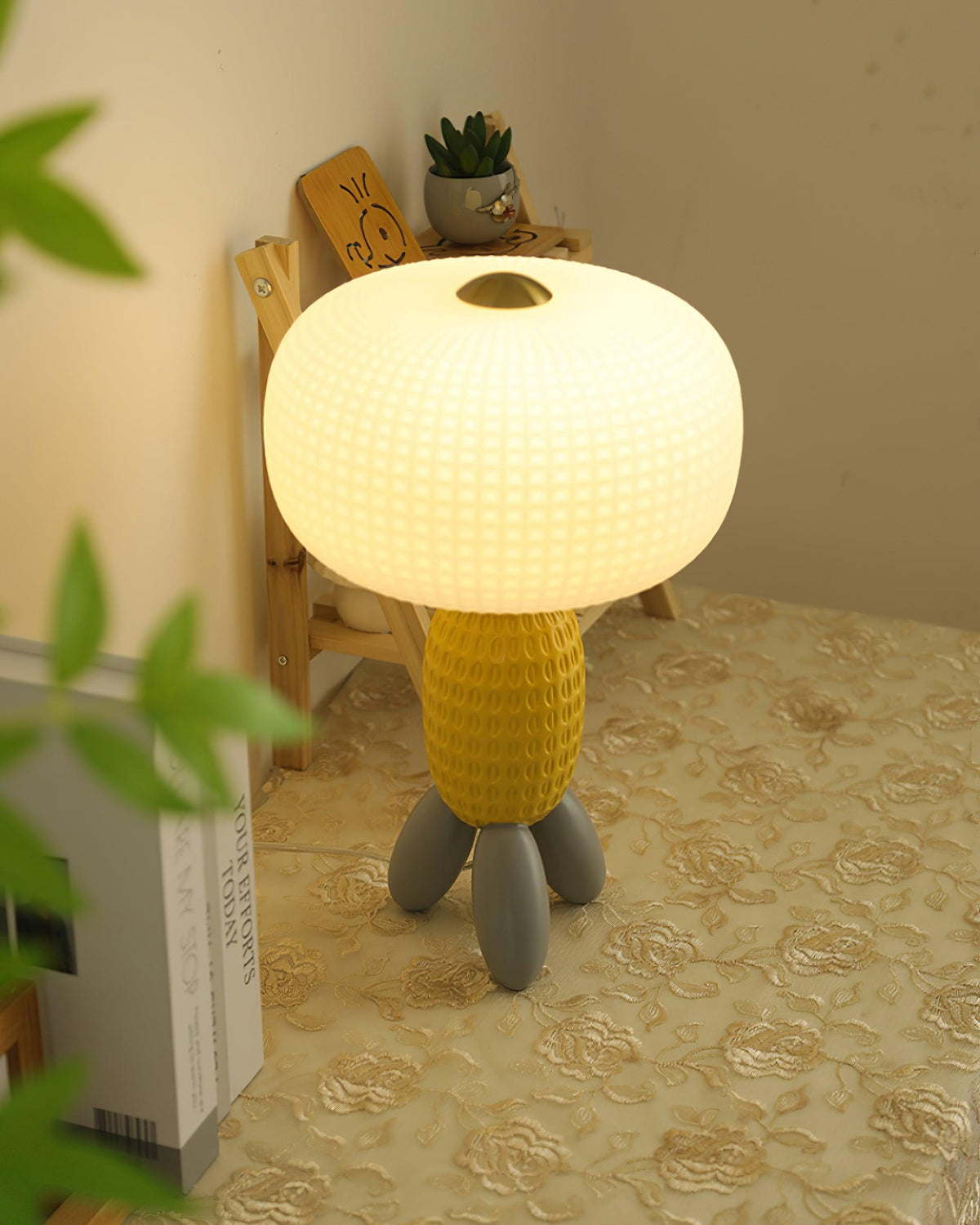 Eirarielle nowoczesna lampa stołowa ze szkła