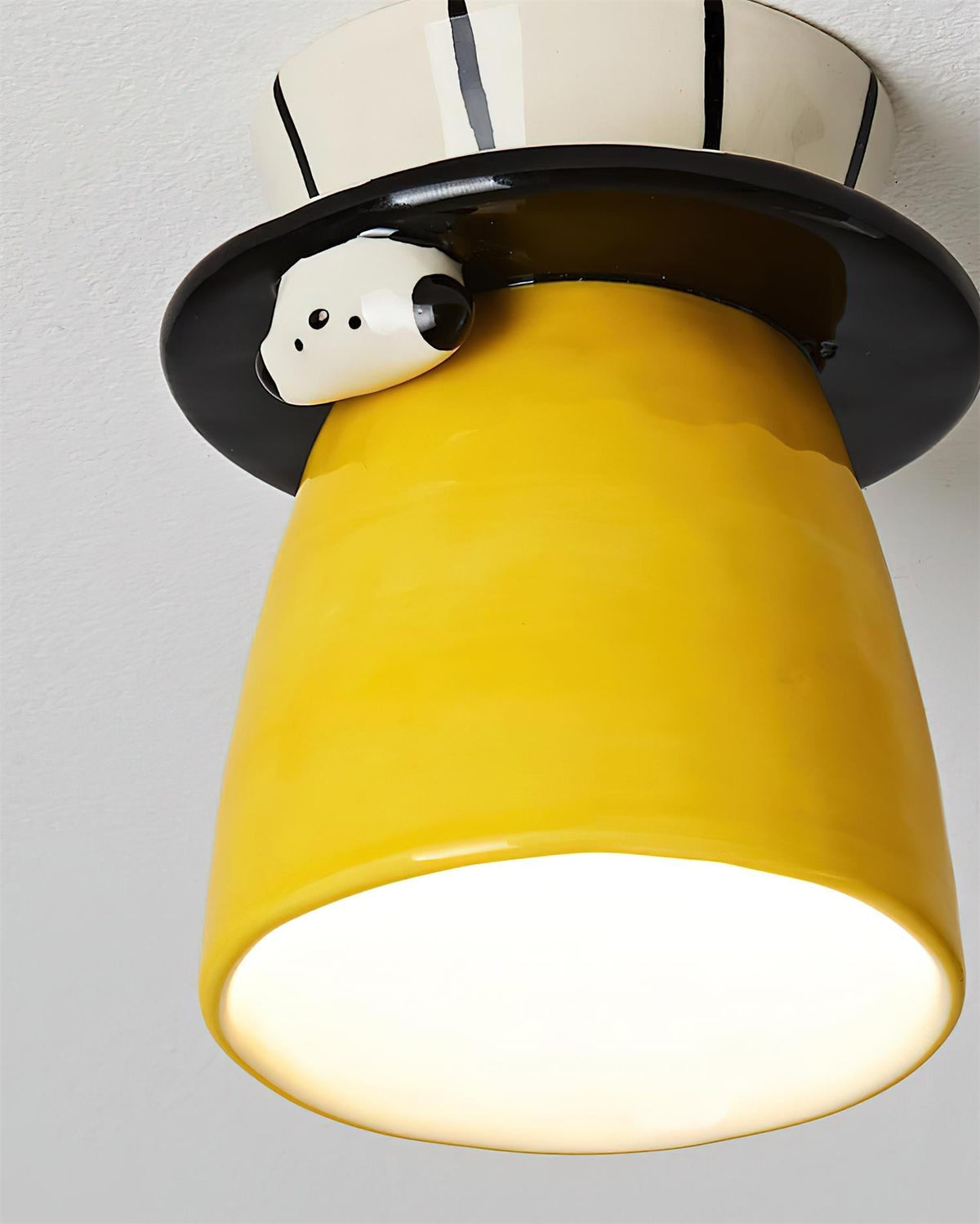 Oreluina lampa sufitowa