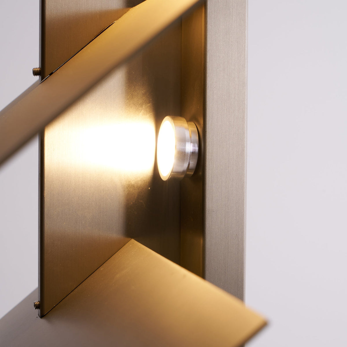 Virauena zewnętrzna lampa stojąca