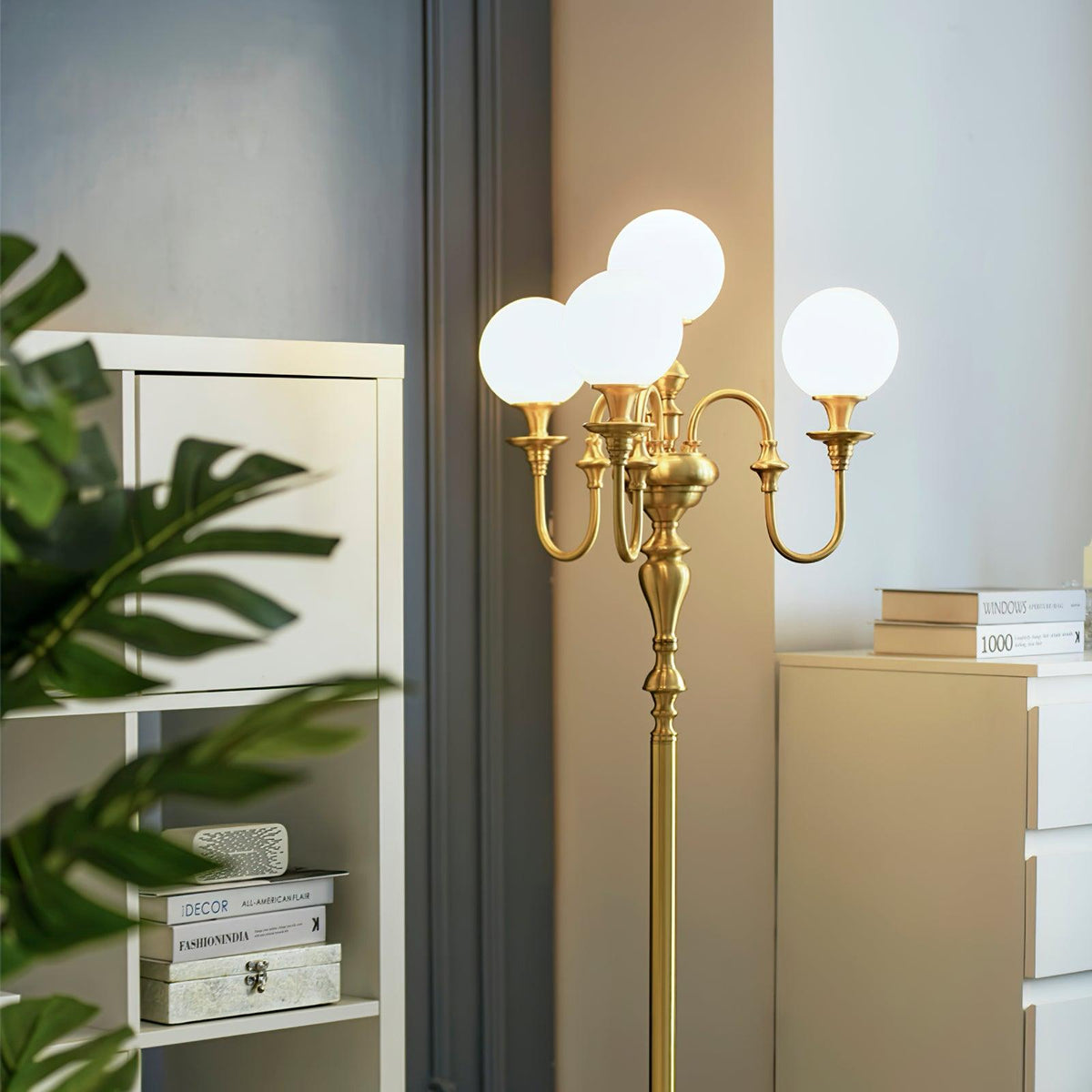 Lampa stojąca Selorielle z miedzi i szkła