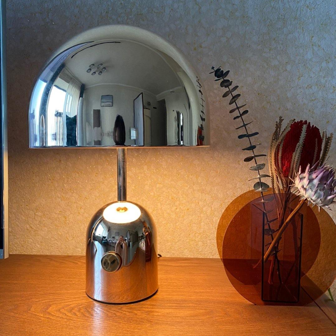 Ames luksusowa lampa stołowa Bell