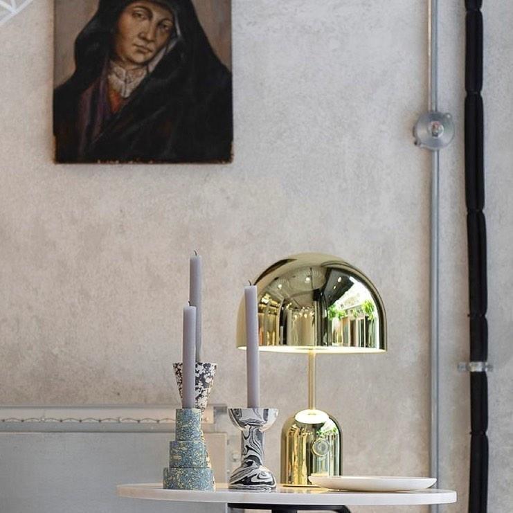 Ames luksusowa lampa stołowa Bell