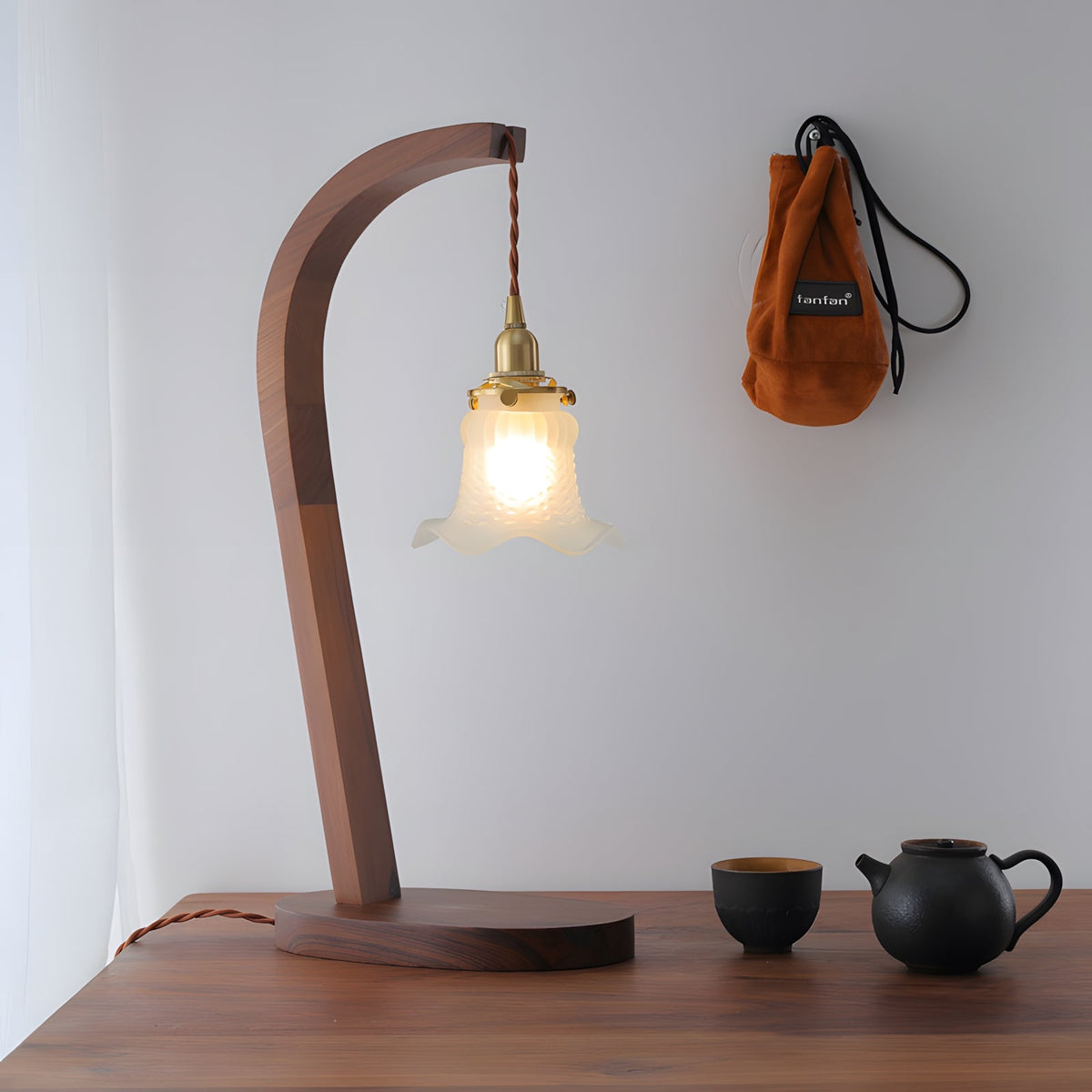 Caleina lampa stołowa