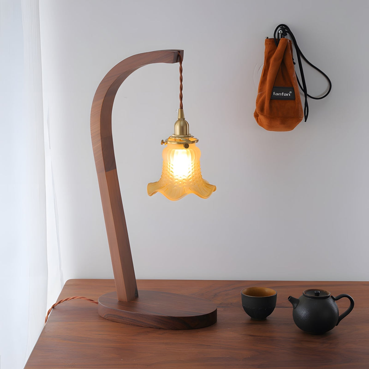 Caleina lampa stołowa